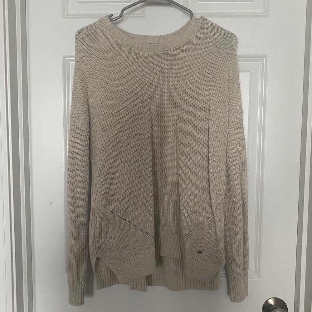NWOT Hollister Sweater